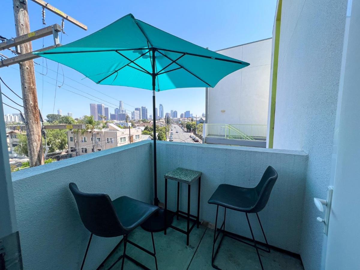 Downtown Los Angeles Skyline Balcony View Modern Penthouse Exterior foto